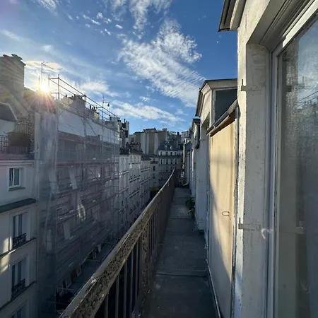 Arc De Triomphe - Champs Elysees - Super Emplacement - 5e Etage - Balcon - 60 M2 Apartman *